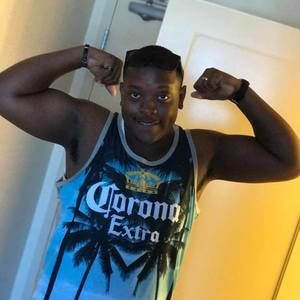 Meet your Posher, Javier